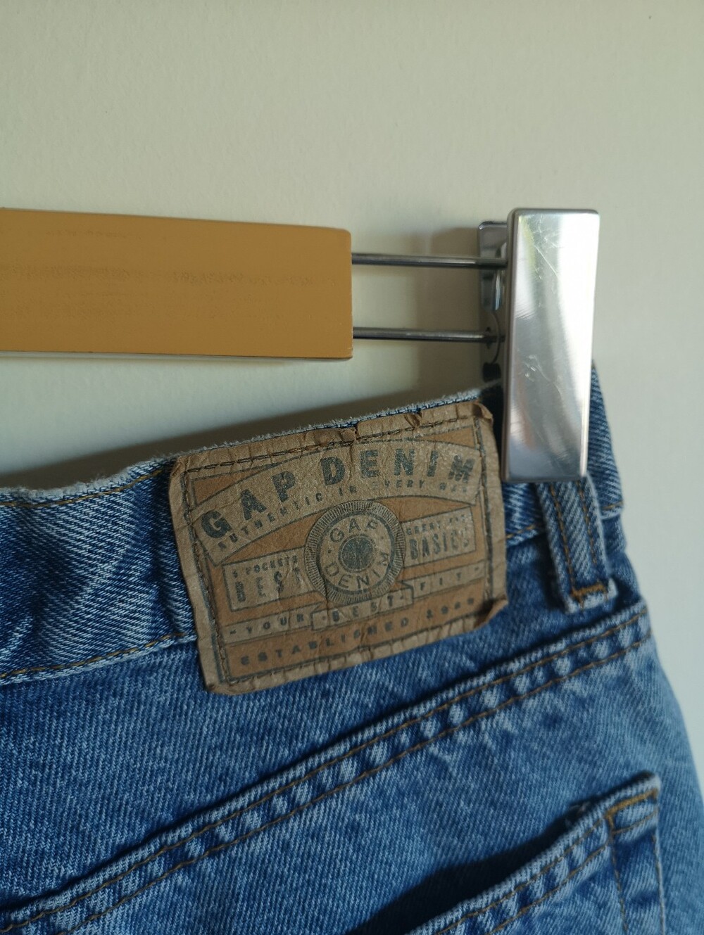 90s Gap Denim Shorts - Picture 4 of 4